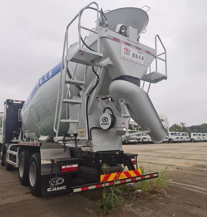 纯电动9立方混凝土搅拌车